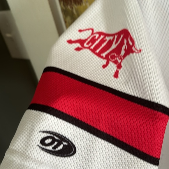 Durham Bulls collab with Carolina Hurricanes jersey - Picture 3 of 6